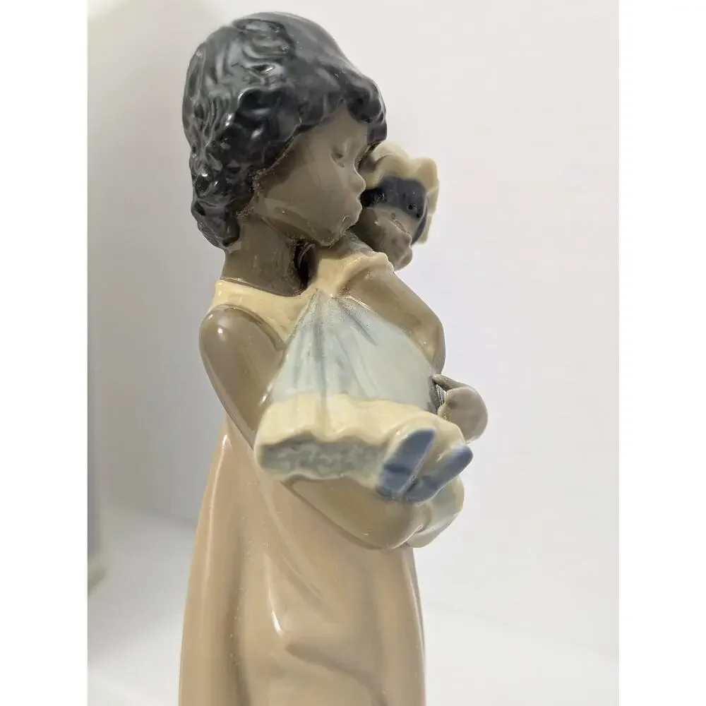 Vintage Lladro Baby Doll Nina Con Muneca Porcelain Figurine #5608 Spain Box